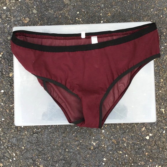 2 pairs of Victoria Secret panties w pair of socks - Picture 1 of 6